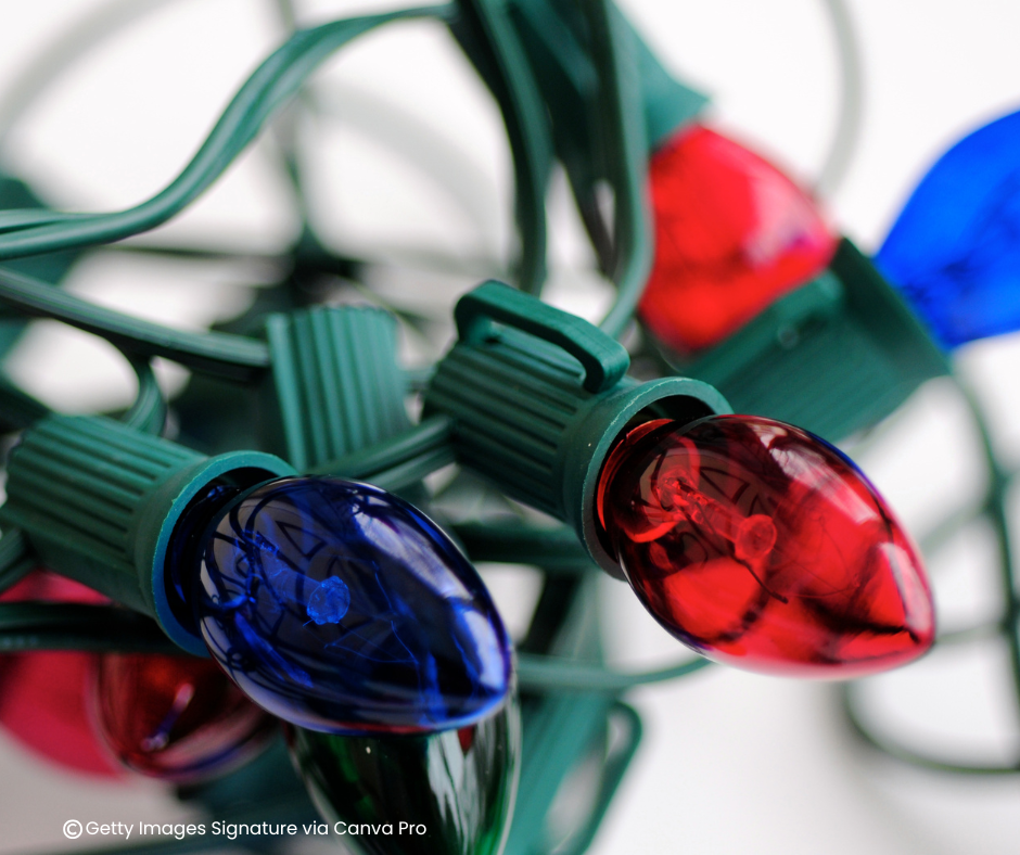 string of tangled Christmas lights